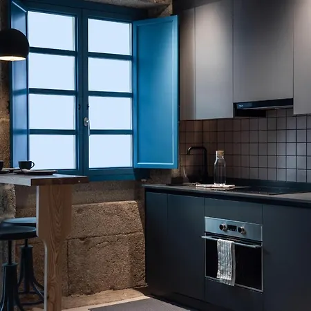 Houmi Orzan * A Coruna