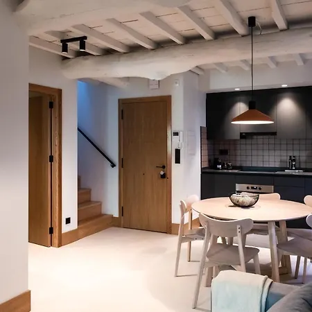 Διαμέρισμα Houmi Orzan *