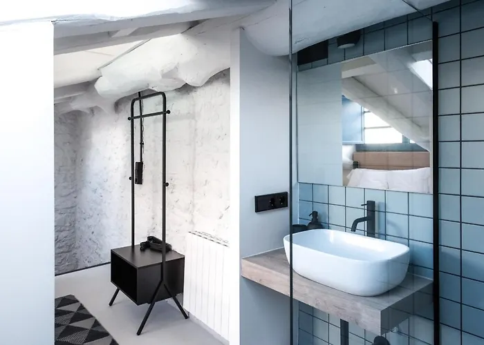 Daire Houmi Orzan A Coruña